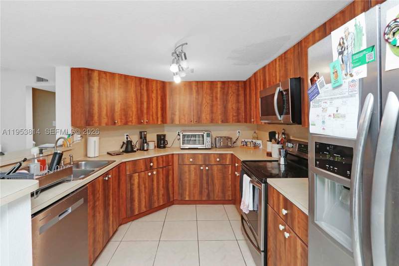 3 bedroom Condominium at 10921 NW 88th Ter 1303, Ibis Villas At Doral Cond, Doral — photo 3