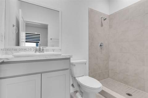 540 NE 5th Ter, Florida City FL - photo 11 of 18