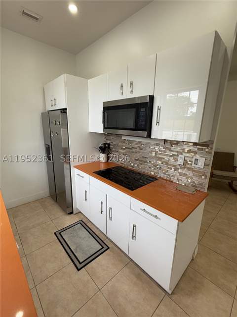 12202 SW 216th St, Miami FL - photo 8 of 30