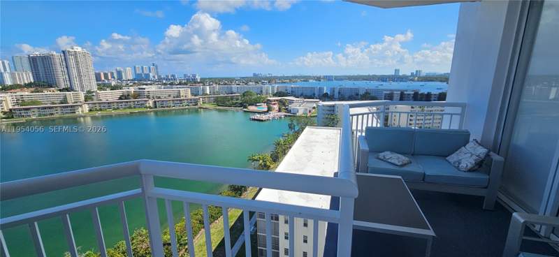 2 bedroom Condominium at 18041 Biscayne Blvd 1405, Del Prado Marina, Aventura — photo 3