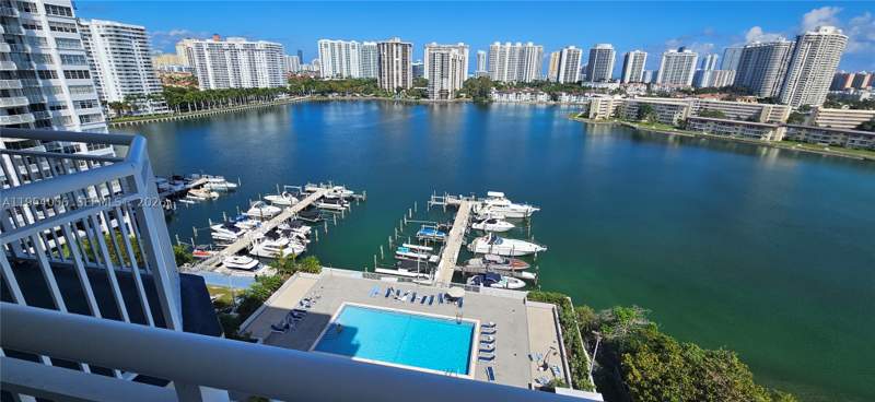 2 bedroom Condominium at 18041 Biscayne Blvd 1405, Del Prado Marina, Aventura — photo 4