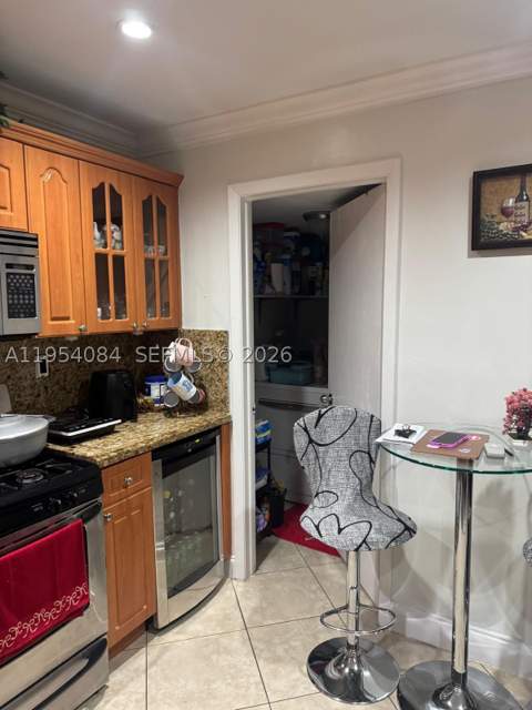 8370 SW 154th Ave 9, Miami FL - photo 9 of 36