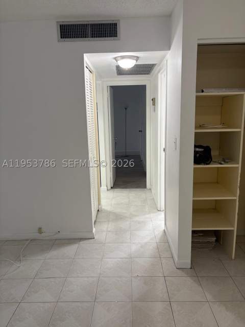 200 177th Dr 416, Sunny Isles Beach FL - photo 20 of 22