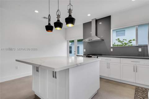 2247 NW 2nd St, Miami FL - photo 9 of 31