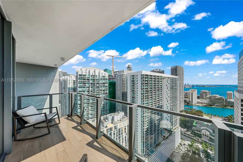 2 bedroom Condominium at 68 SE 6th St 3309, Reach Condo, Miami — photo 1