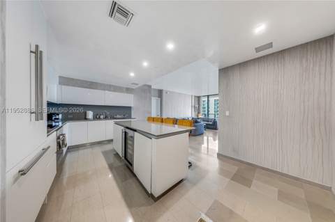 68 SE 6th St 3309, Miami FL - photo 7 of 25
