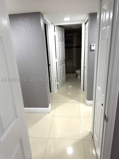 5461 W 24th Ave 25, Hialeah FL - photo 12 of 21