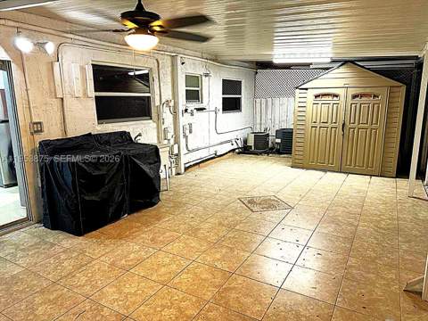 5461 W 24th Ave 25, Hialeah FL - photo 20 of 21