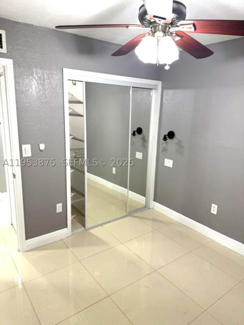 5461 W 24th Ave 25, Hialeah FL - photo 6 of 21