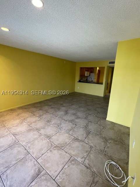2 bedroom Condominium at 20815 NE 8th Ct 201-20, Monterey Two Condo, Miami — photo 1