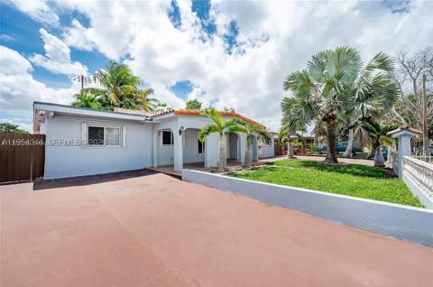 11950 SW 182nd Ter, Miami FL - photo 10 of 22
