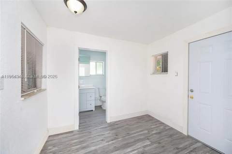 11950 SW 182nd Ter, Miami FL - photo 14 of 22