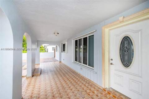 11950 SW 182nd Ter, Miami FL - photo 6 of 22