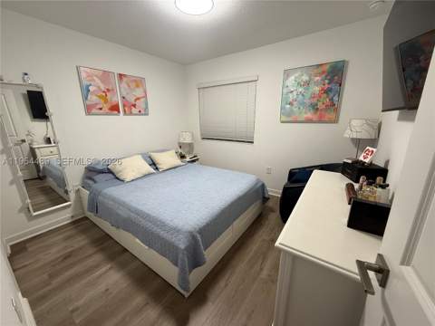 1043 SE 24th Ave, Homestead FL - photo 12 of 30