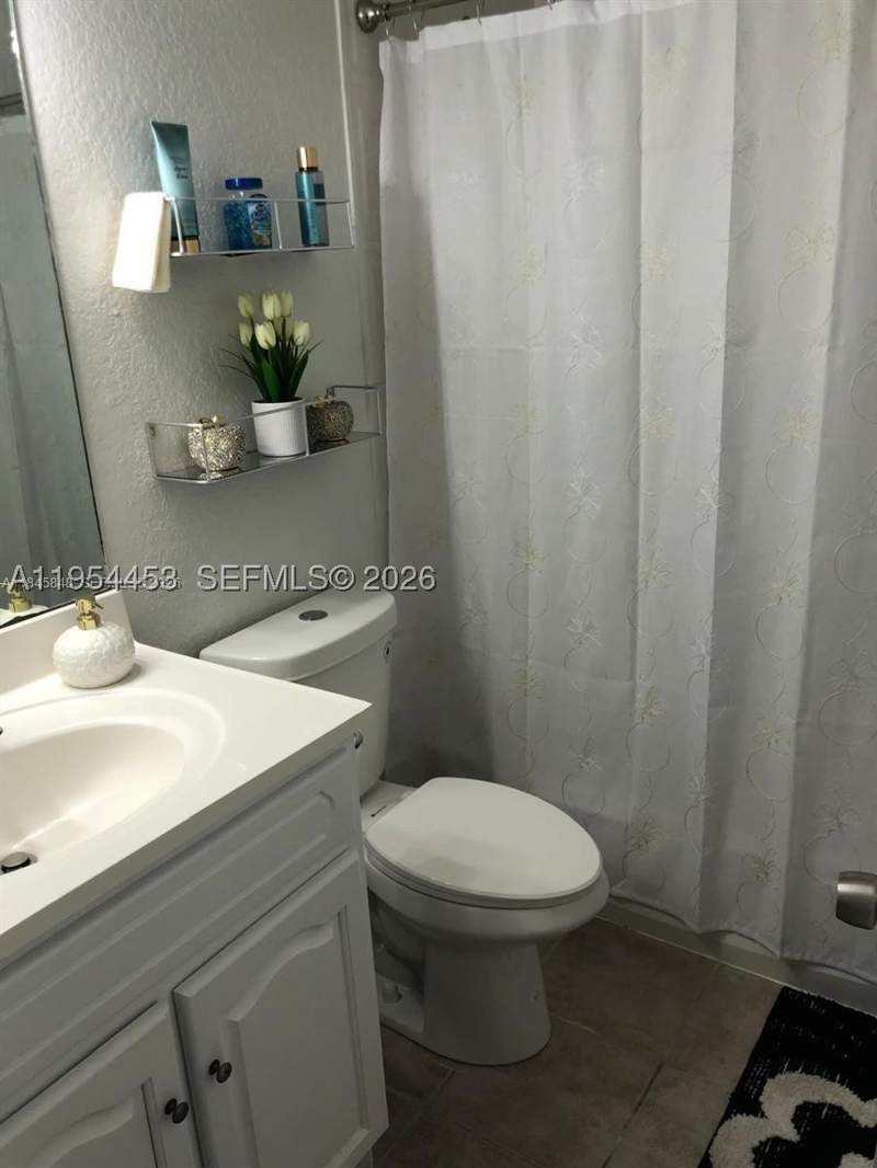 2 bedroom Townhouse at 27 NE 13th Ave 4, Edgewater Condo, Homestead — photo 5