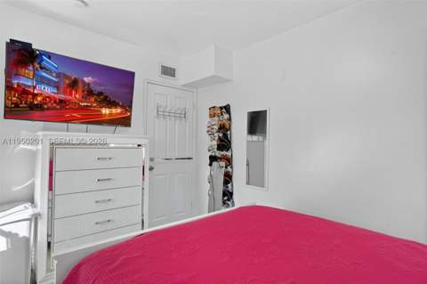 1240 Sharazad Blvd, Opa Locka FL - photo 11 of 28