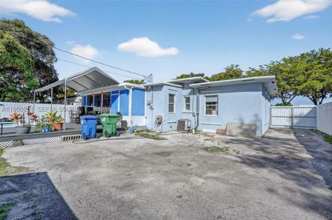1240 Sharazad Blvd, Opa Locka FL - photo 22 of 28