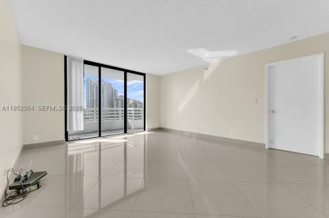 3300 NE 192nd St 1414, Aventura FL - photo 10 of 55