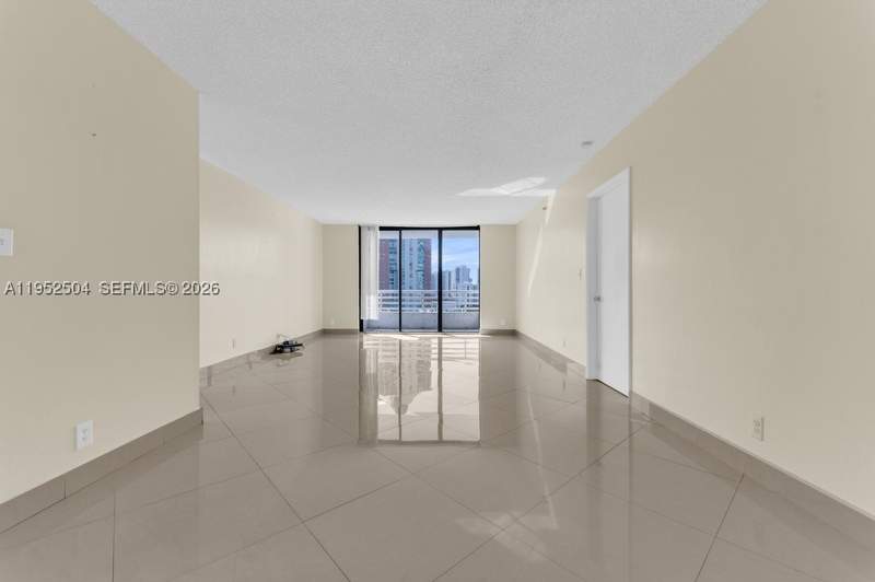 2 bedroom Condominium at 3300 NE 192nd St 1414, Parc Central Aventura Eas, Aventura — photo 5