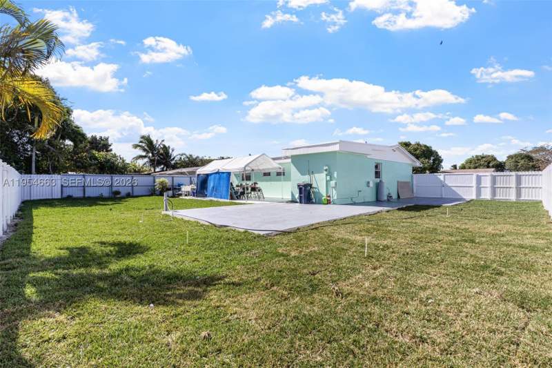 3 bedroom SingleFamilyResidence at 30345 SW 158th Ct, Newton Heights, Homestead — photo 5