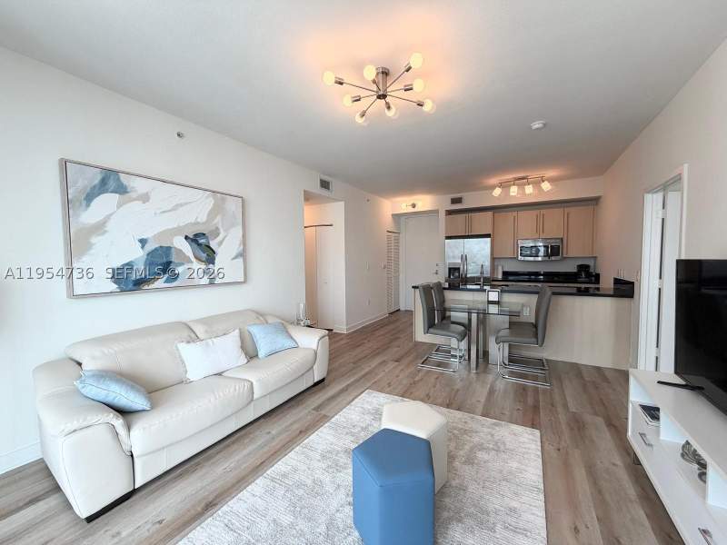 2 bedroom Condominium at 1111 SW 1 Av 3022-N, The Axis On Brickell II C, Miami — photo 3