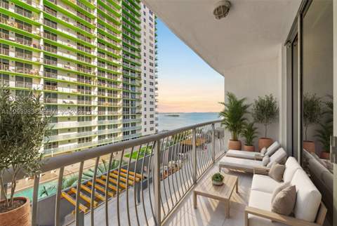 1750 N Bayshore Dr 1407, Miami FL - photo 17 of 19