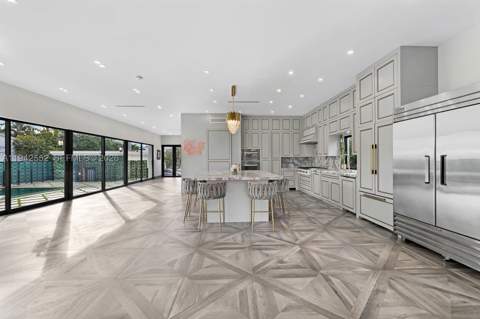 8005 Noremac Ave, Miami Beach FL - photo 17 of 27