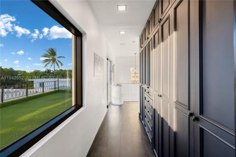 8005 Noremac Ave, Miami Beach FL - photo 19 of 27