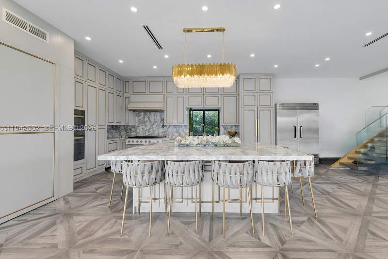 4 bedroom SingleFamilyResidence at 8005 Noremac Ave, Biscayne Point, Miami Beach — photo 3