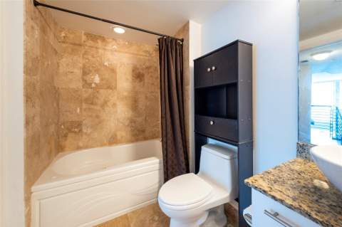 41 SE 5th Street 1315, Miami FL - photo 18 of 31