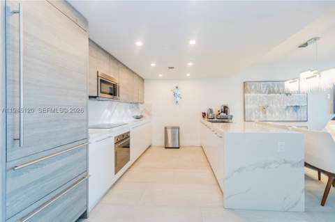 400 Sunny Isles Blvd 1504, Sunny Isles Beach FL - photo 15 of 46