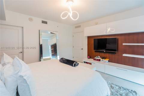 400 Sunny Isles Blvd 1504, Sunny Isles Beach FL - photo 22 of 46