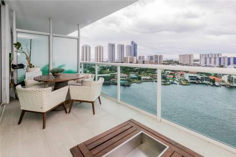 400 Sunny Isles Blvd 1504, Sunny Isles Beach FL - photo 7 of 46