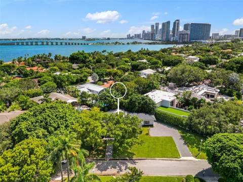 680 Buttonwood Ln, Miami FL - photo 14 of 66