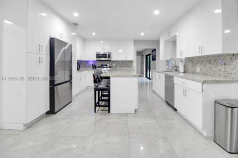 18280 SW 202nd St, Miami FL - photo 21 of 76