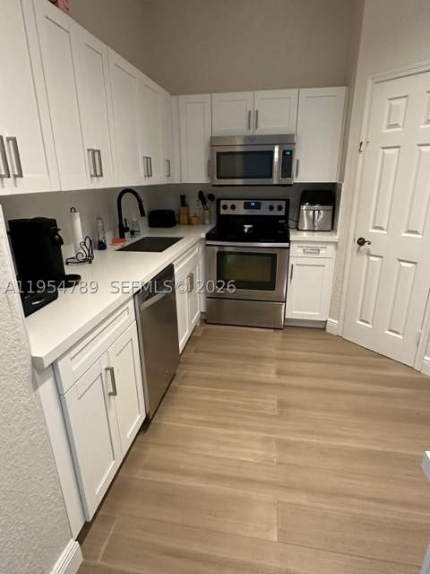 1948 SE 24th Ave, Homestead FL - photo 8 of 28
