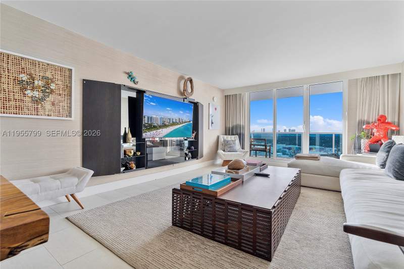 1 bedroom Condominium at 102 24th St 1427, 2399 Collins Avenue, Miami Beach — photo 3
