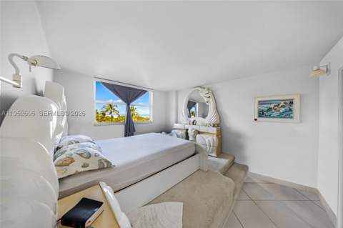 465 Ocean Dr 419, Miami Beach FL - photo 15 of 26