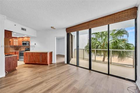 20281 E Country Club Dr 210, Aventura FL - photo 7 of 78