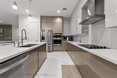 8086 NW 47th Ter, Doral FL - photo 11 of 50