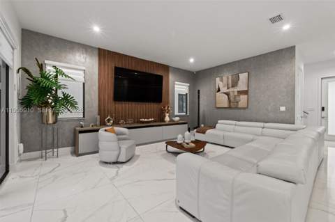 8086 NW 47th Ter, Doral FL - photo 20 of 50