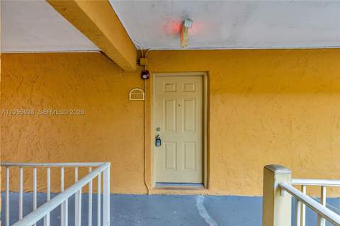 17901 NW 68th Ave T206, Hialeah FL - photo 19 of 27