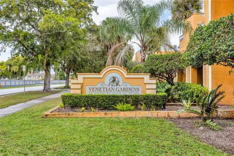 17901 NW 68th Ave T206, Hialeah FL - photo 24 of 27