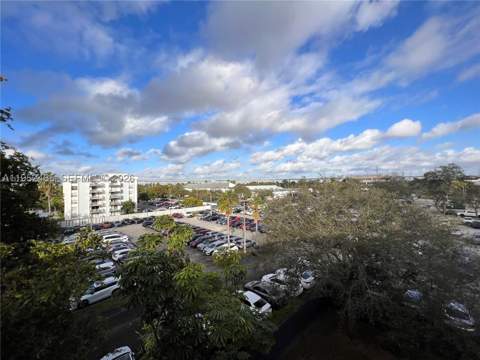16220 NW 2nd Ave 511, Miami FL - photo 13 of 17