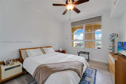 3001 NE 185th St 612, Aventura FL - photo 12 of 37