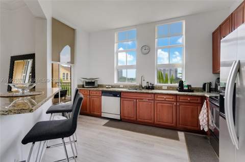 3001 NE 185th St 612, Aventura FL - photo 6 of 37
