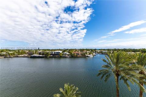 20201 E Country Club Dr 608, Aventura FL - photo 8 of 23