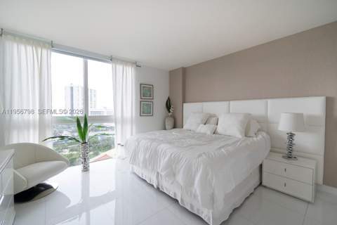 200 Sunny Isles Blvd 2-1101, Sunny Isles Beach FL - photo 10 of 23