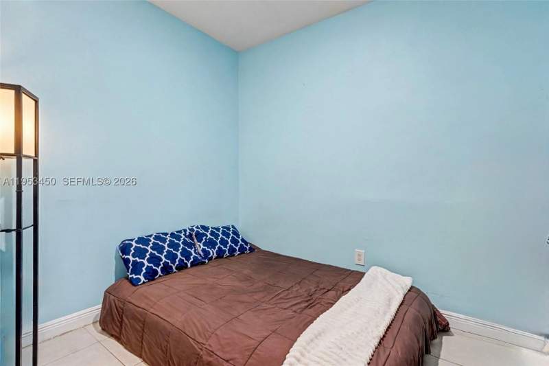 0 bedroom Condominium at 936 Pennsylvania Ave 107, Milfred Condo, Miami Beach — photo 5