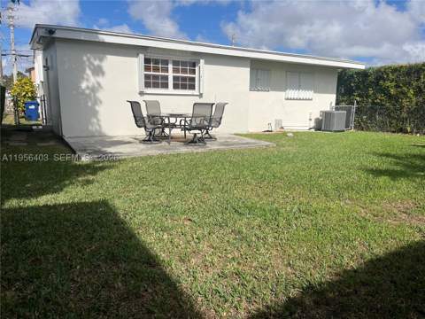 9026 SW 34 St, Miami FL - photo 9 of 9